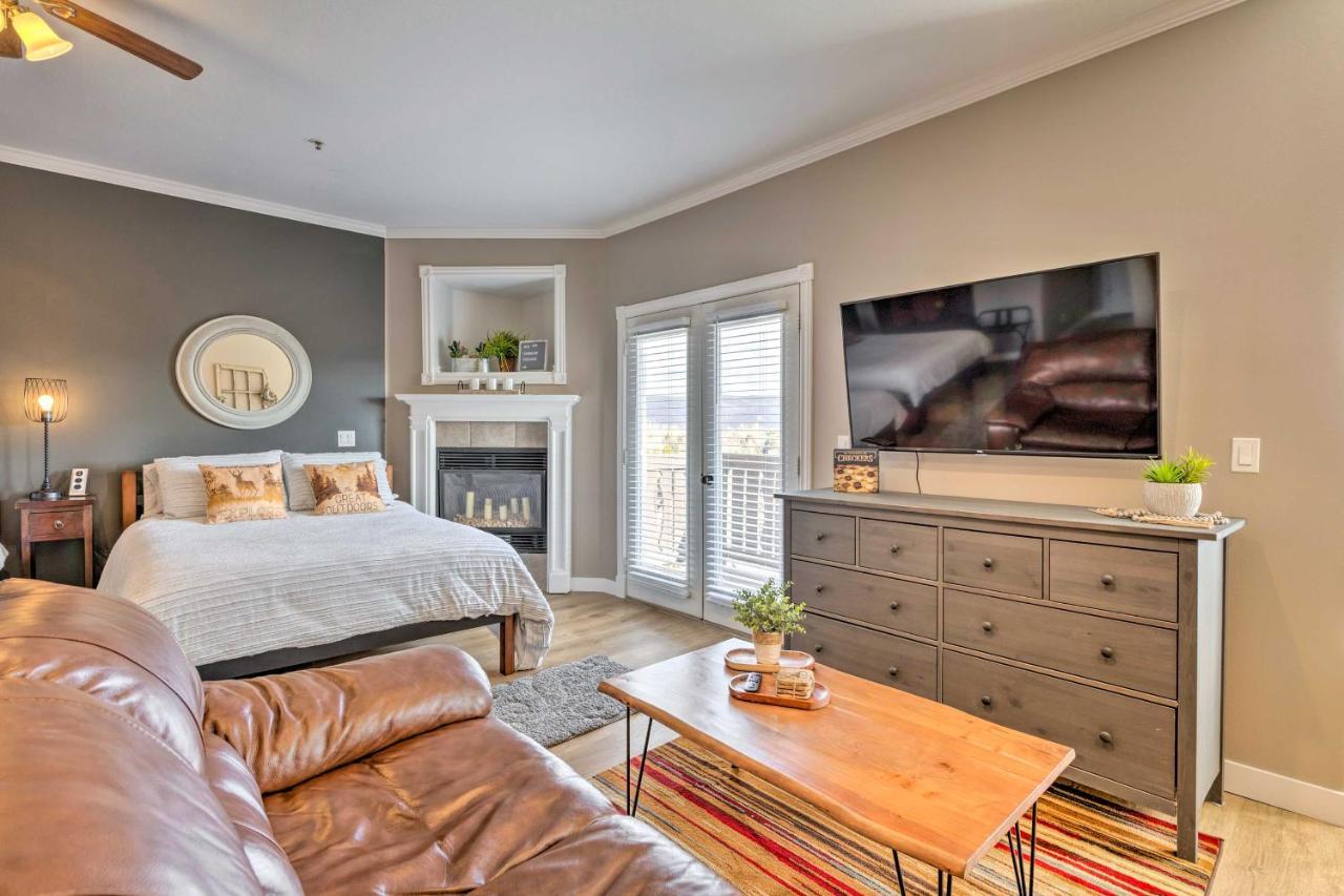 Large, Cozy Midway Studio With Mountain Views! Esterno foto