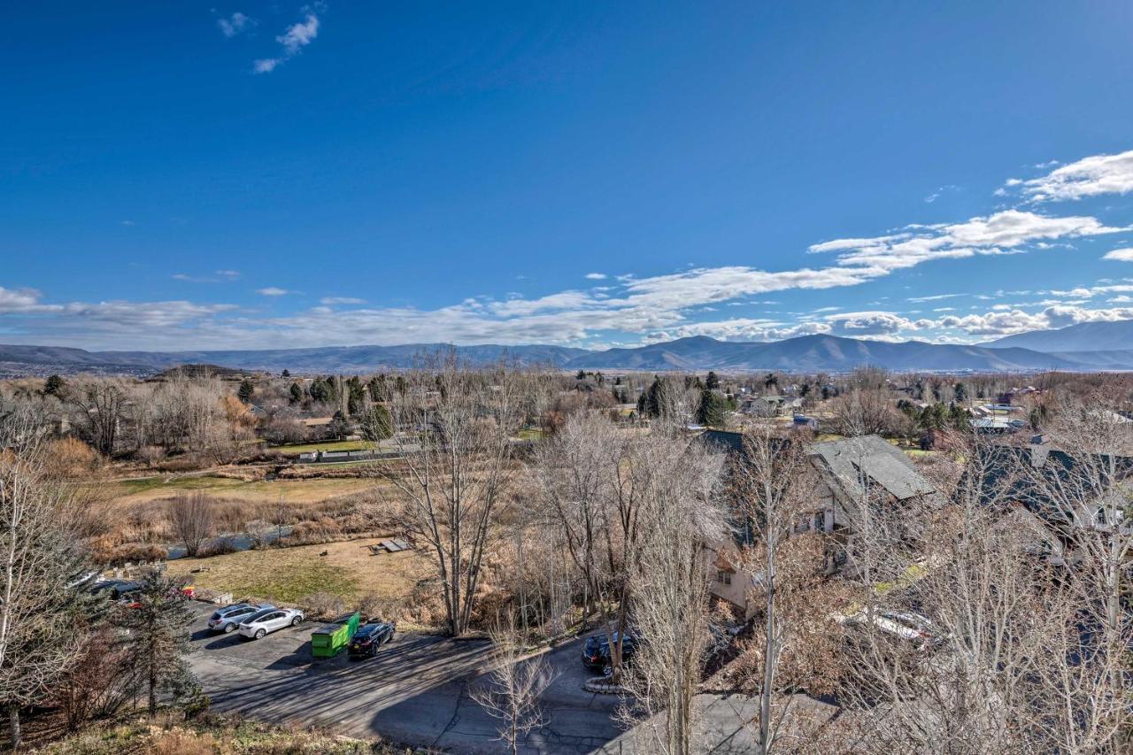Large, Cozy Midway Studio With Mountain Views! Esterno foto